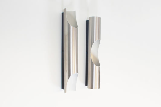 Pair of 70s 'FUGA' wall lamps by RAAK