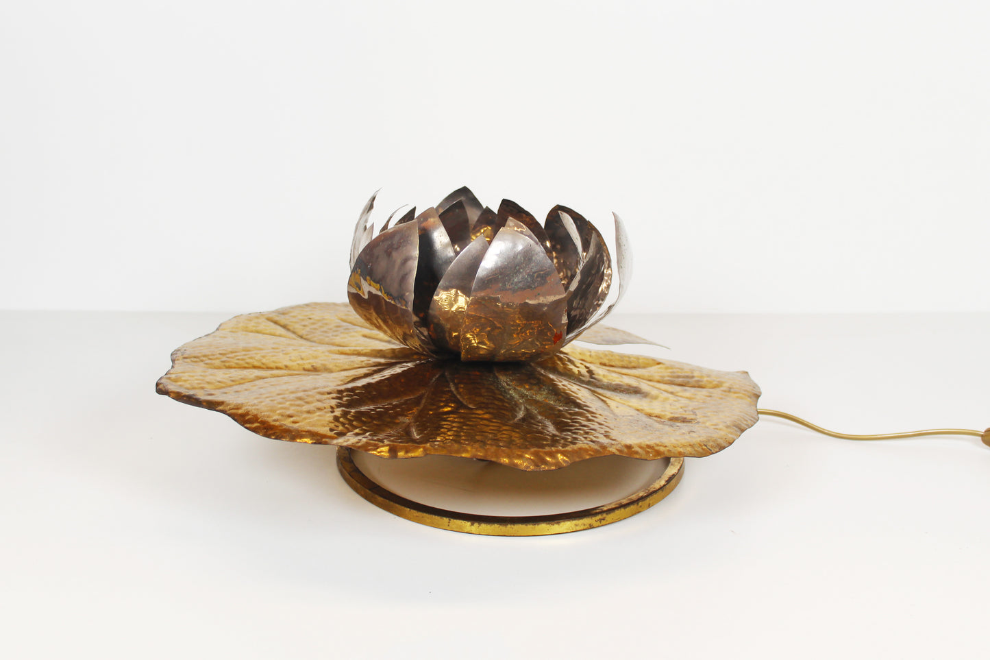 Zeldzame "Waterlily" tafellamp door Tommaso Barbi voor Bottega Gadda, Italië jaren 60