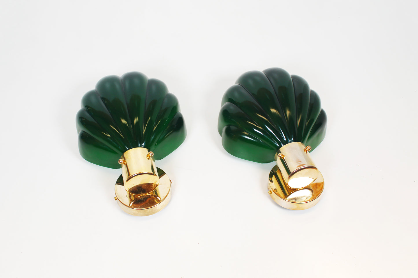 Pair of Italian 1970s wall lamps in Murano glass and brass