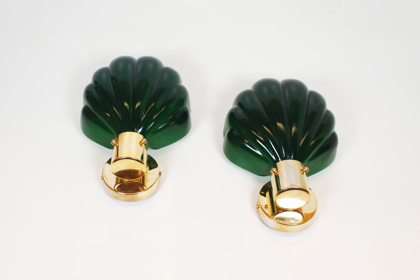 Pair of Italian 1970s wall lamps in Murano glass and brass