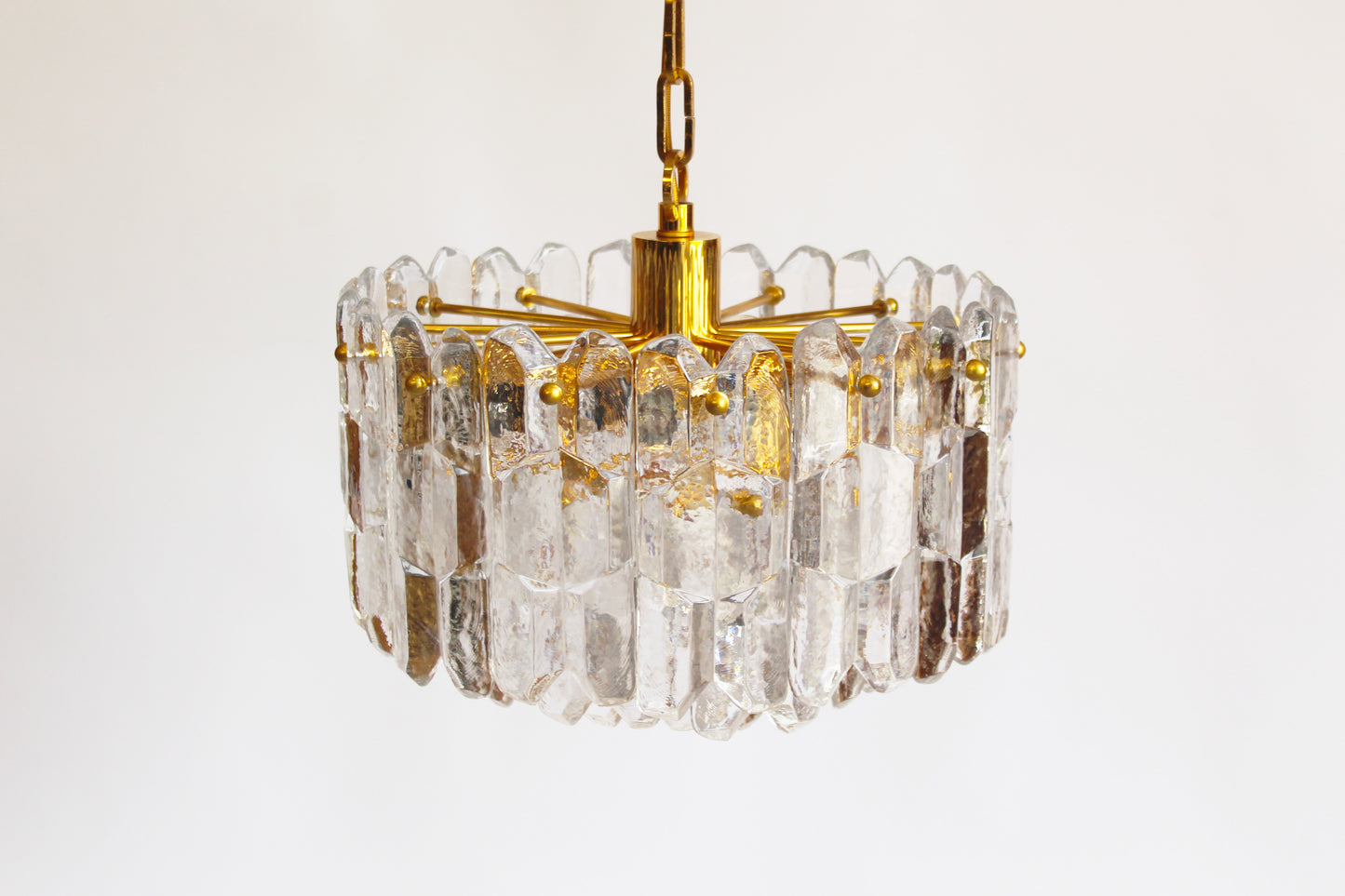 Murano glass and brass 'Palazzo' chandelier by Kalmar