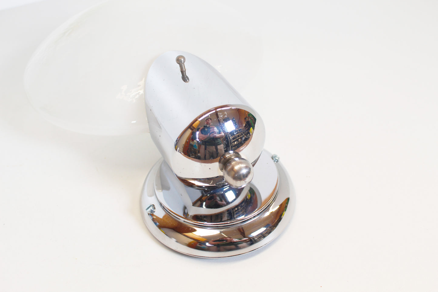 1970s wall lamp in brass and Murano glass by Kaiser Leuchten