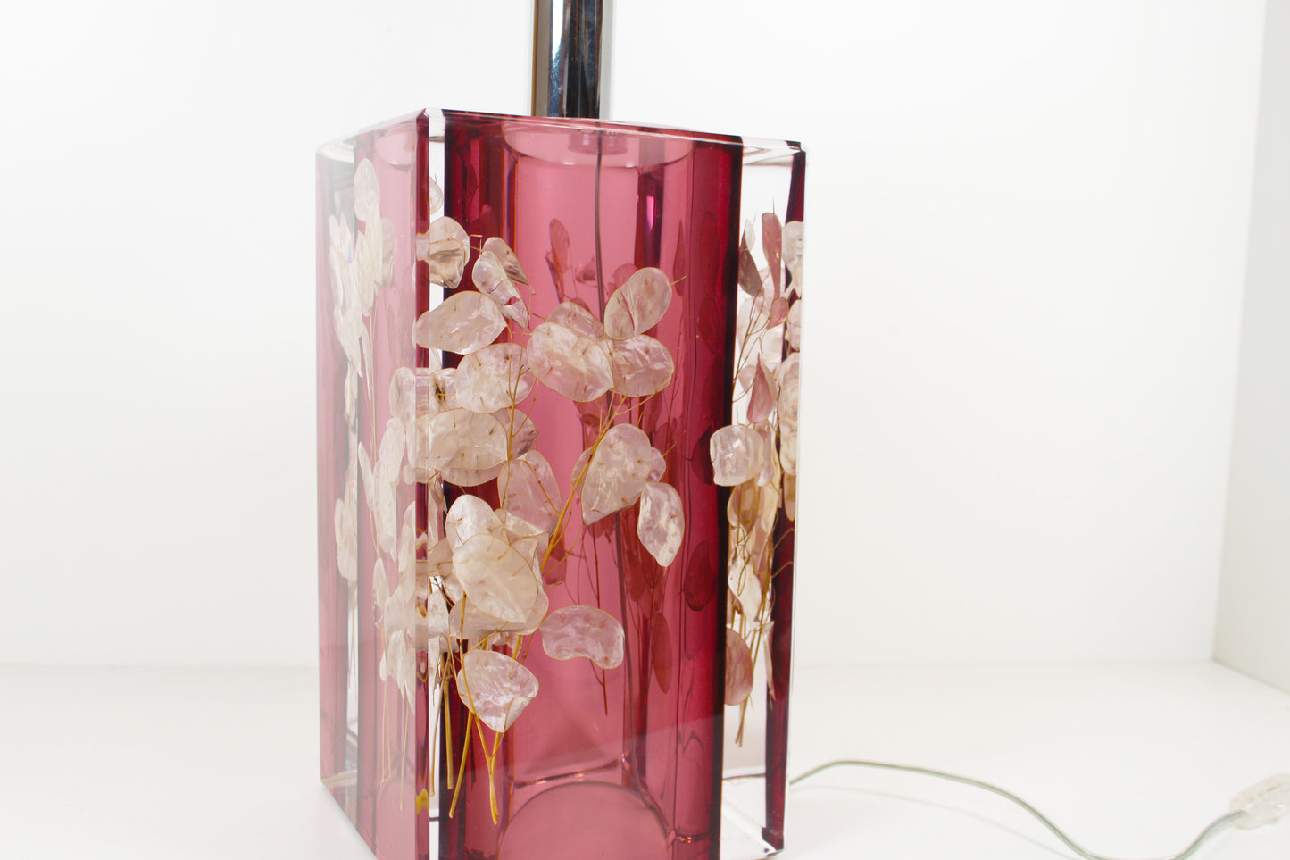 Large Italian lucite table lamp with flowers by Romeo Rega
