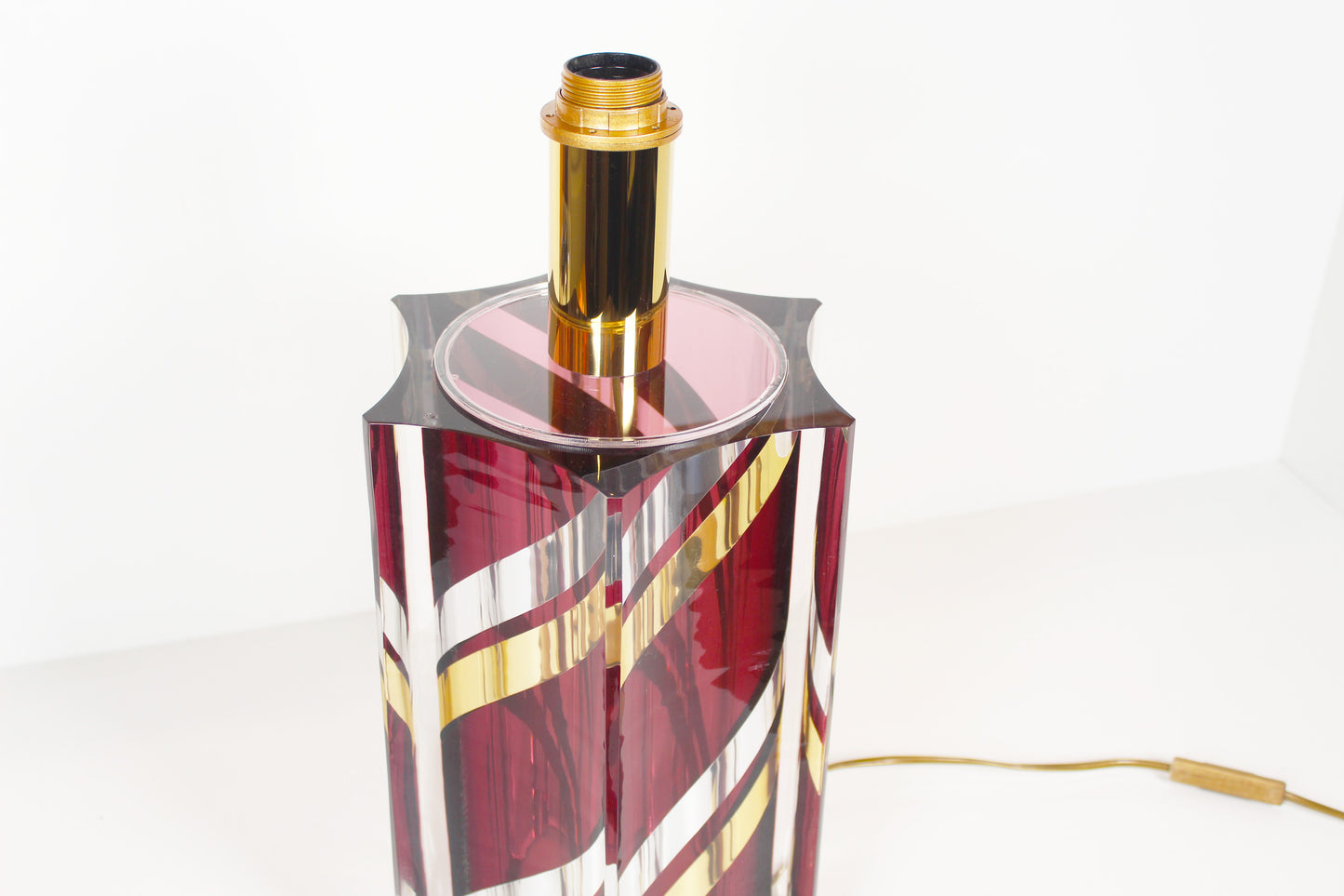 Large Italian lucite table lamp by Romeo Rega