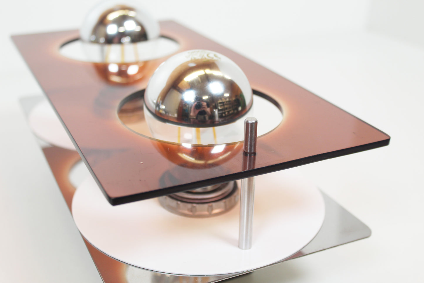 Pair of acrylic wall lamps by Jocelyne Trocmé for Galerie Oxar – Model 'Disco'