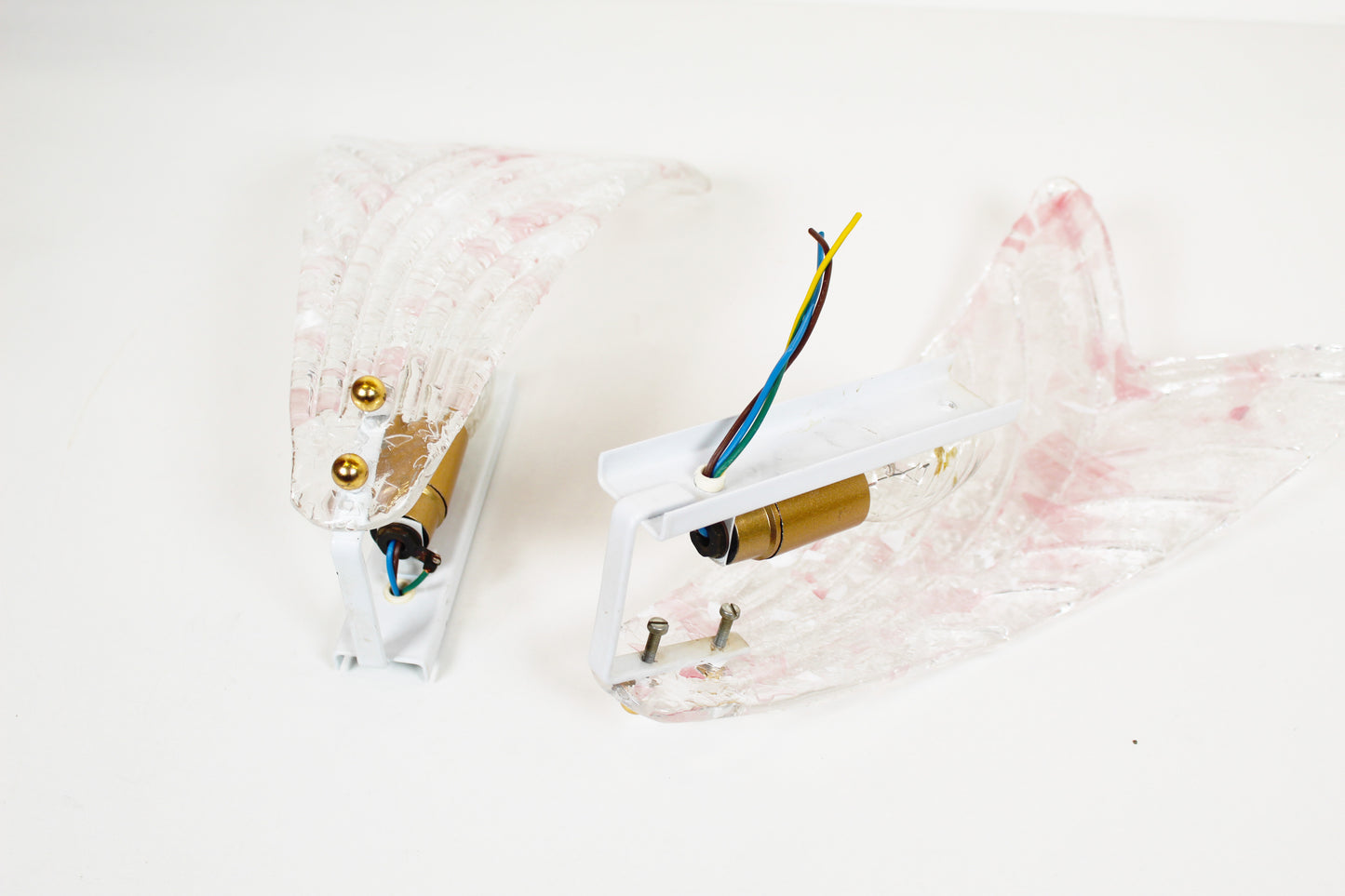 Pair of 80s Murano glass 'Foglio' wall lamps