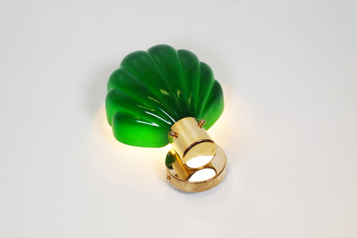 Pair of Italian 1970s wall lamps in Murano glass and brass