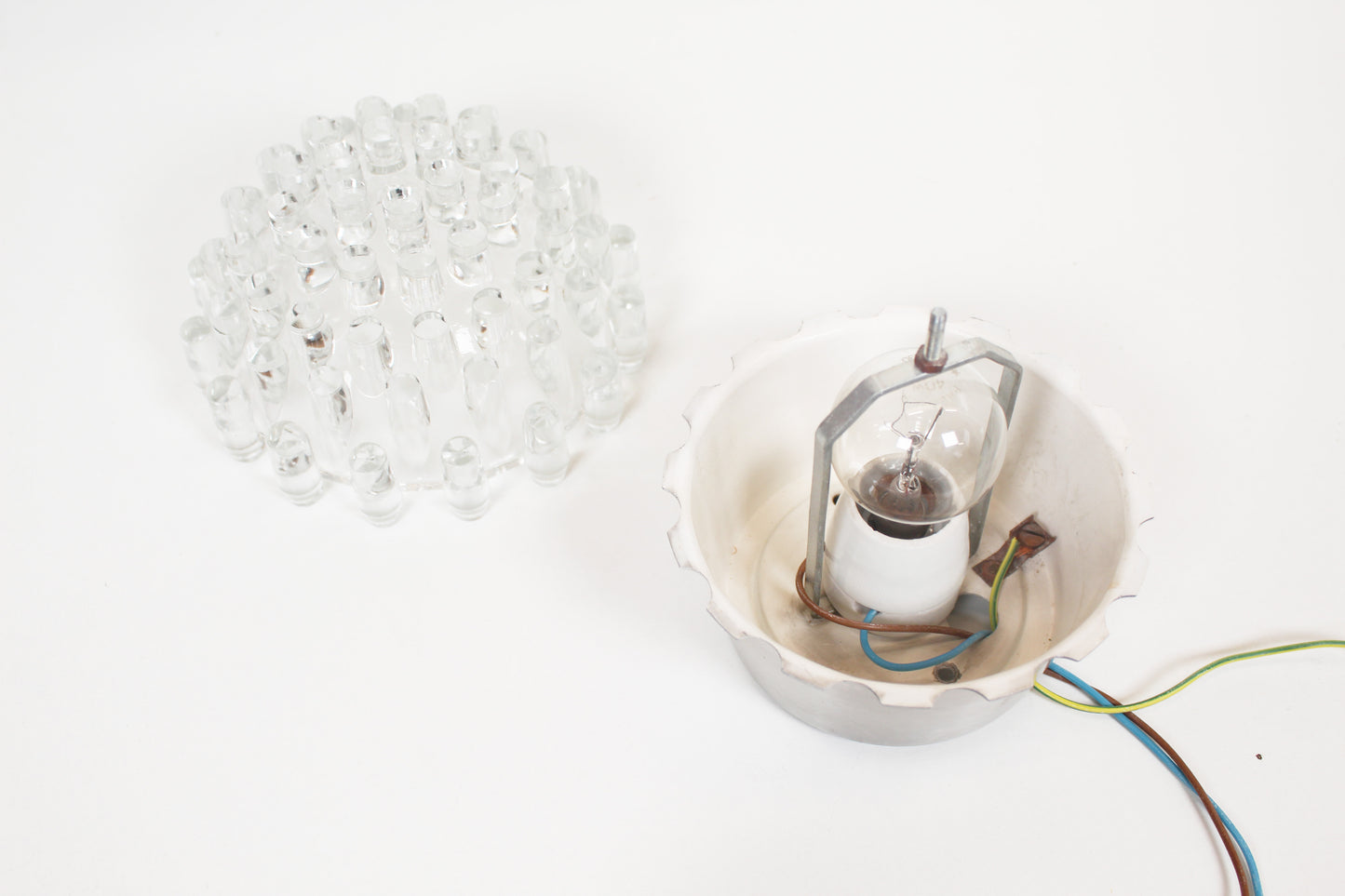 French 1970s 'Sputnik' glass wall lamp (3 available)