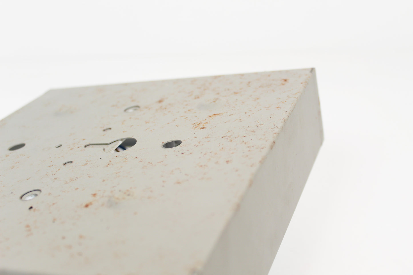 Architectural 1970s wall lamps in hammered glass and cement (2 available)